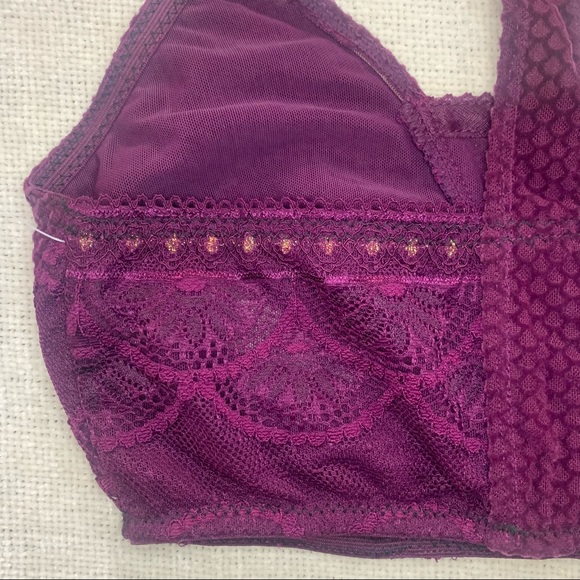 Free People bra racerback purple embroidered lacy bra Intimately NWT - Picture 4 of 7